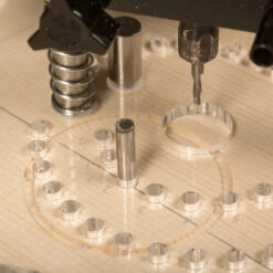 StewMac Rosette Router Base - StewMac 8 StewMac Rosette Router Base - StewMac -Luthier Tools Shop 0703 4 pin in 2 hole 3000px