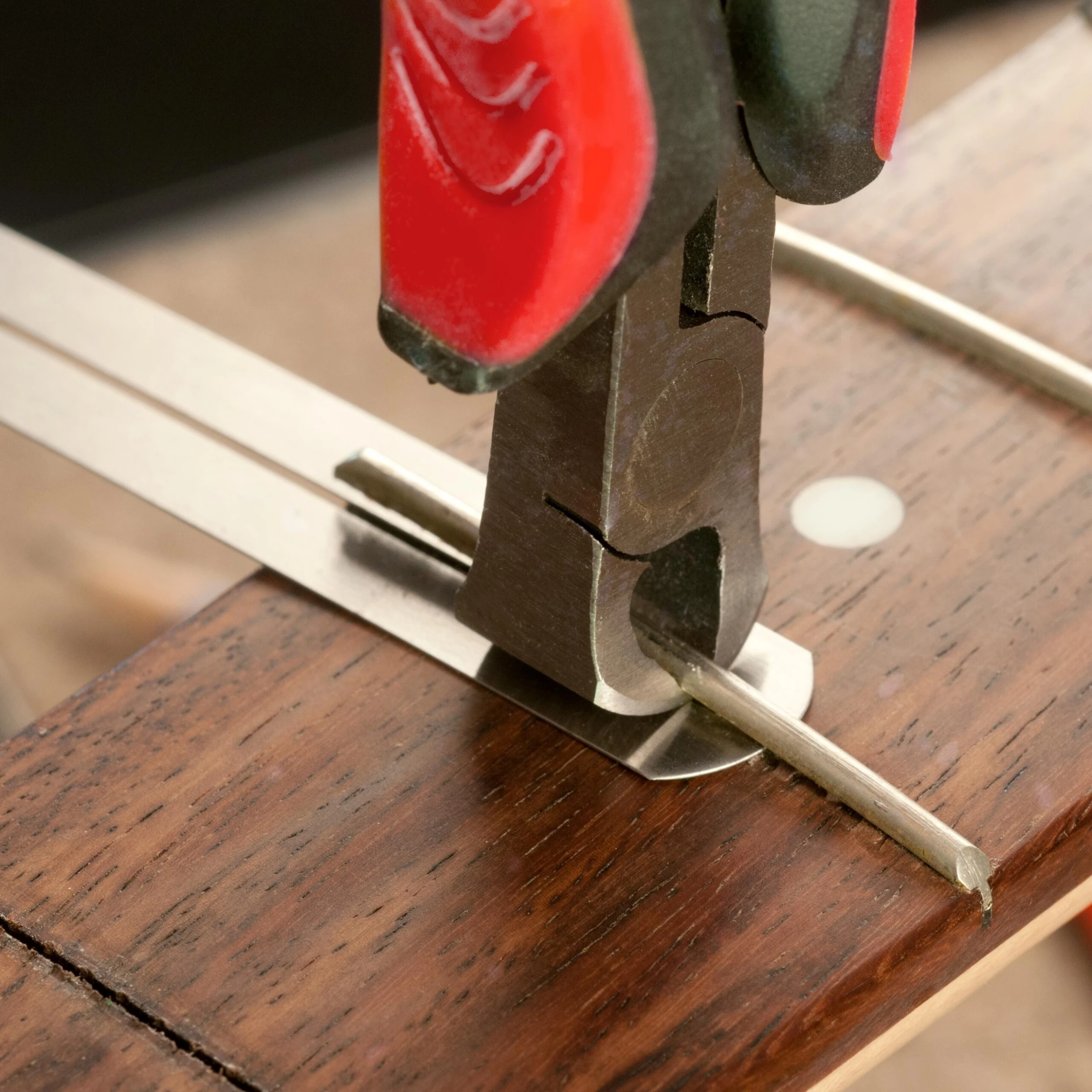 Chip Stoppers, Set Of 2 - StewMac 2 Chip Stoppers, Set Of 2 - StewMac - Image 2