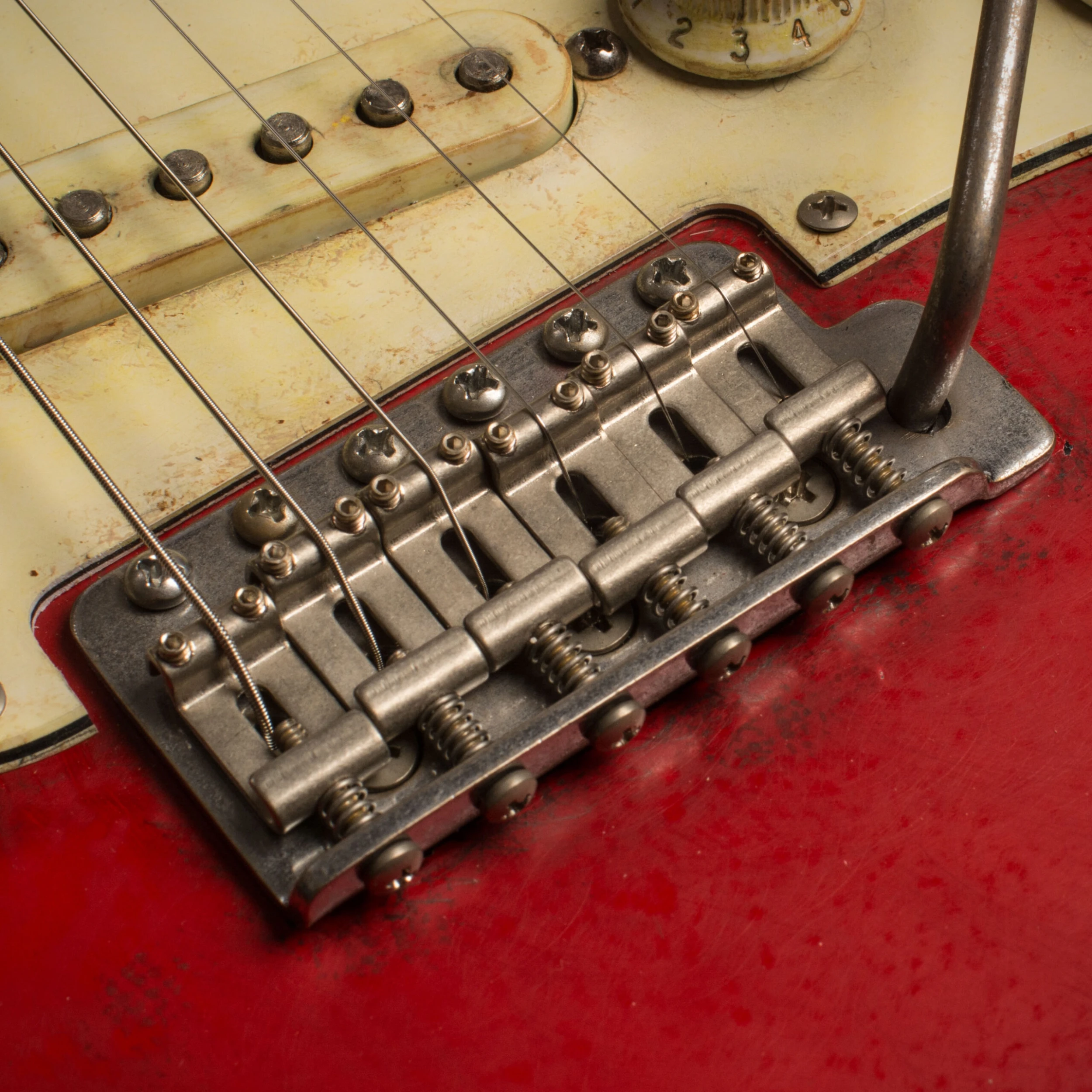 Gotoh Traditional Tremolo For Strat - StewMac 3 Gotoh Traditional Tremolo For Strat - StewMac - Image 3