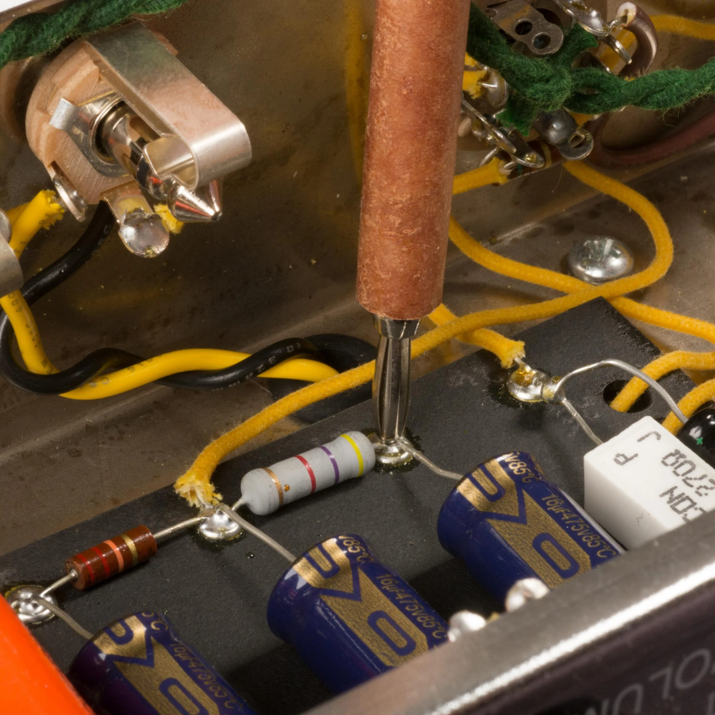 SnufferStick High Voltage Discharge Stick - StewMac 4 SnufferStick High Voltage Discharge Stick - StewMac - Image 4