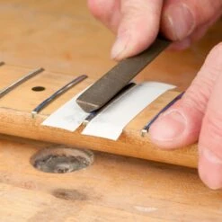 Luthier Tools Shop -Luthier Tools Shop 1601 2 inuse 3000