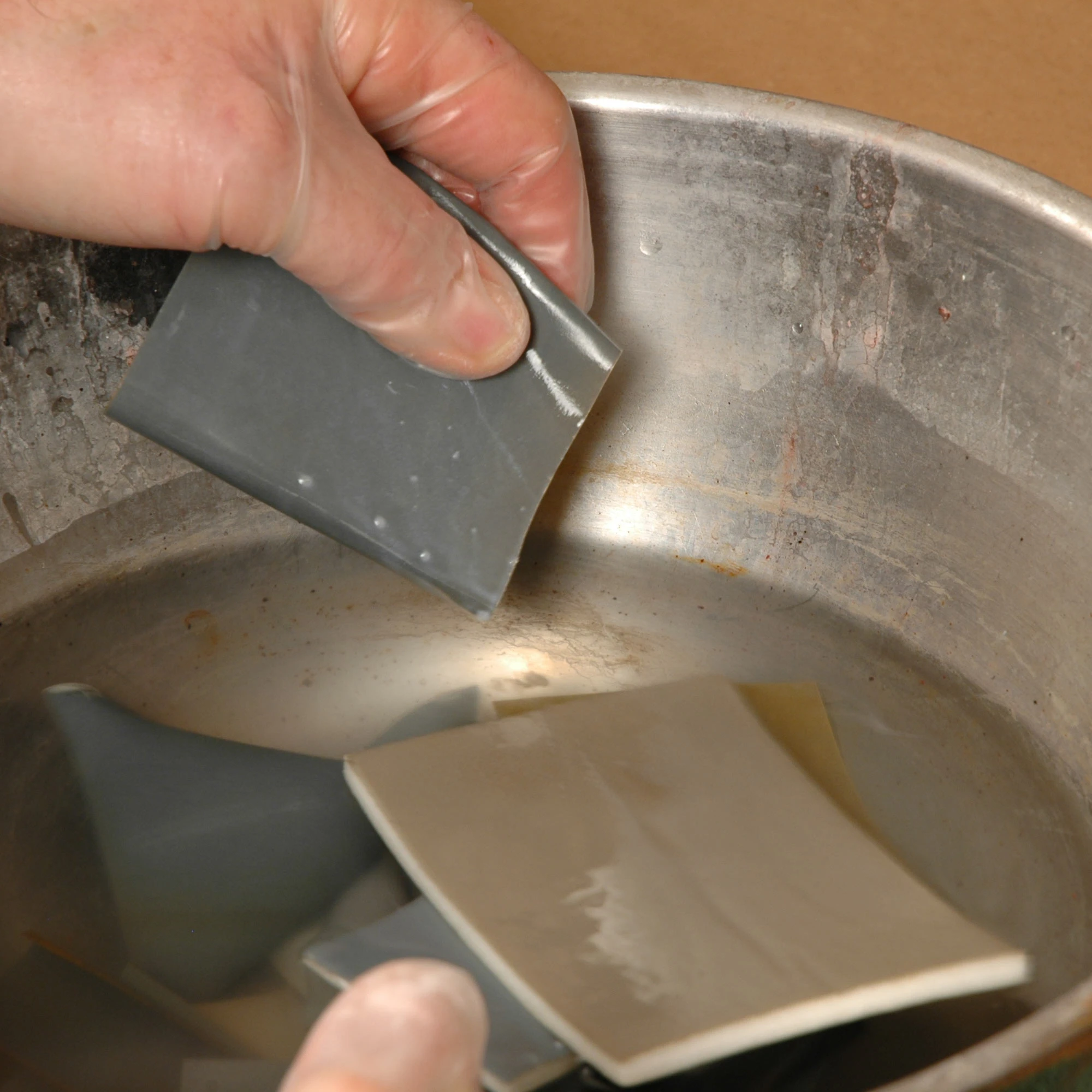 Micro-Mesh Finishing Pack - StewMac 2 Micro-Mesh Finishing Pack - StewMac - Image 2