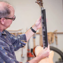 2-in-1 Precision + Notched Straightedge - StewMac 8 2-in-1 Precision + Notched Straightedge - StewMac -Luthier Tools Shop 4012 4 1600