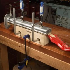 Tall Neck Support Caul - StewMac 8 Tall Neck Support Caul - StewMac -Luthier Tools Shop 4482 4 double clamped 3000px