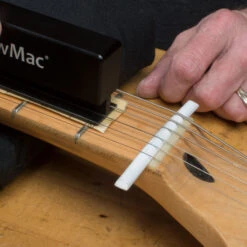 StewMac Fretbar Understring Leveler - StewMac 8 StewMac Fretbar Understring Leveler - StewMac -Luthier Tools Shop 4641 4 string jack in use 3000
