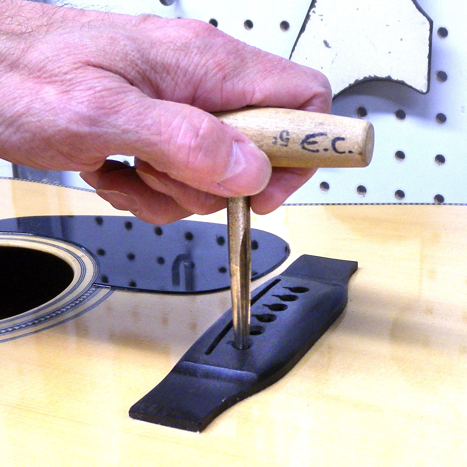 Bridge Pin Hole Repair Plugs - StewMac 6 Bridge Pin Hole Repair Plugs - StewMac - Image 6