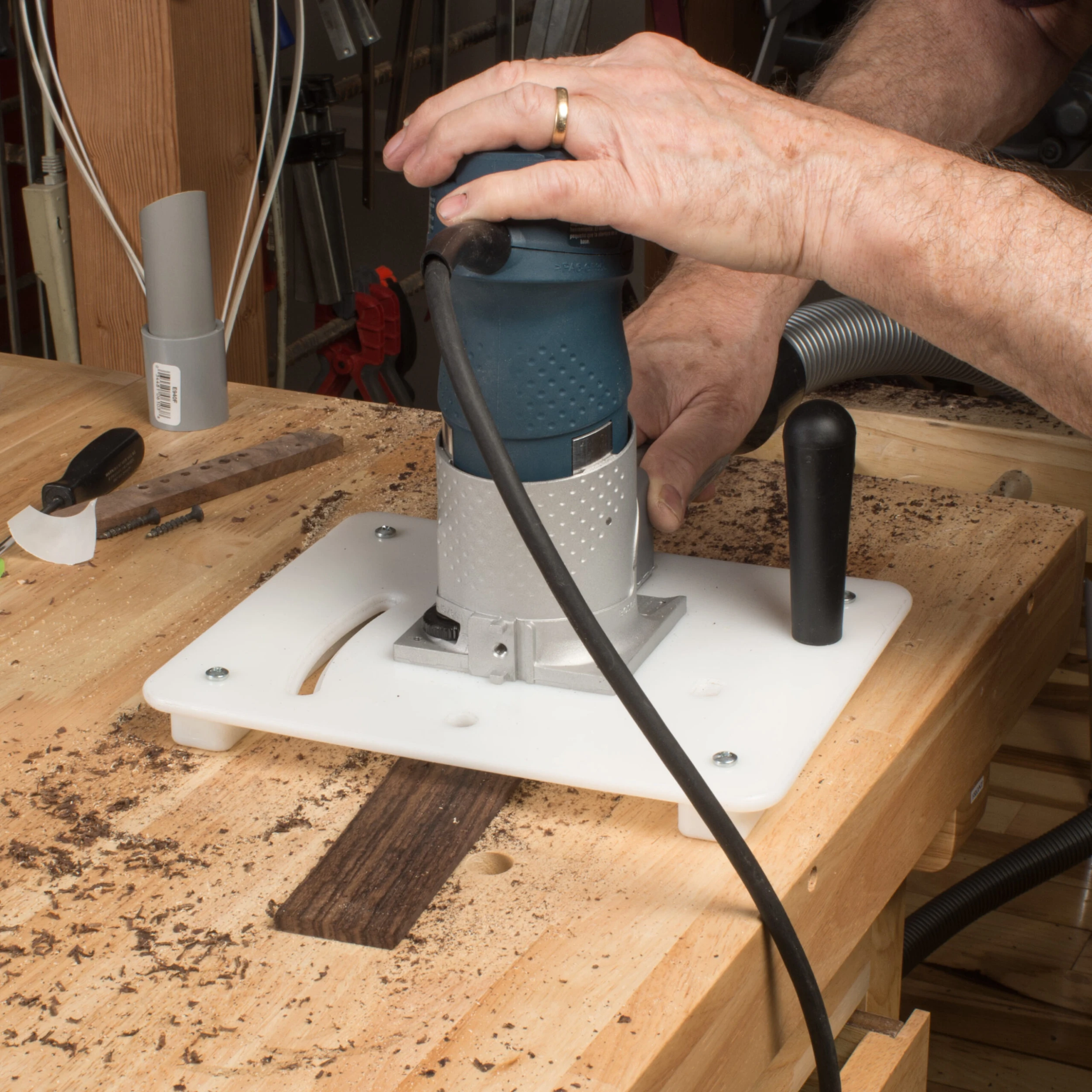 The Otter Compact Router Table - StewMac 6 The Otter Compact Router Table - StewMac - Image 6