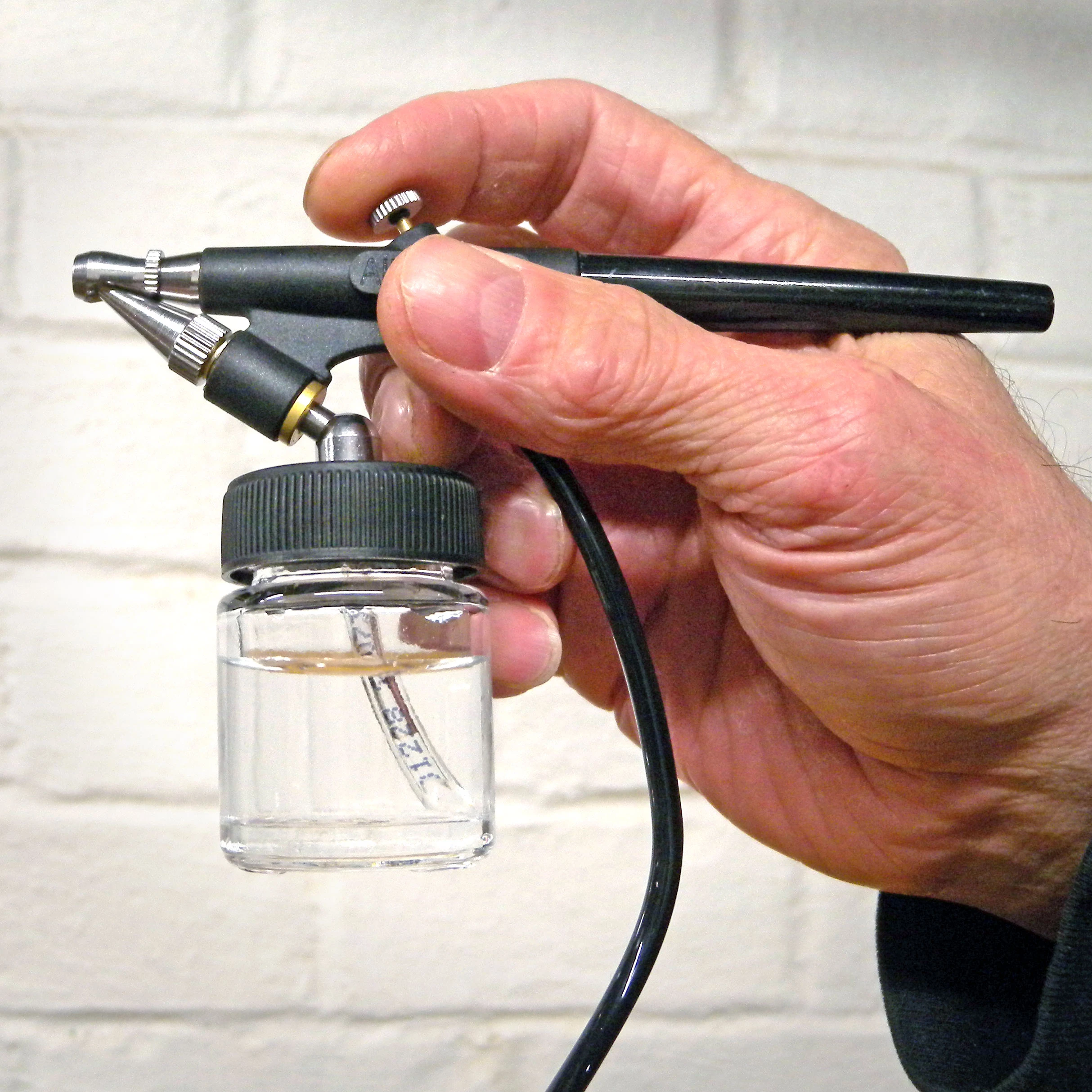 StewMac Airbrush Outfit - StewMac 2 StewMac Airbrush Outfit - StewMac - Image 2