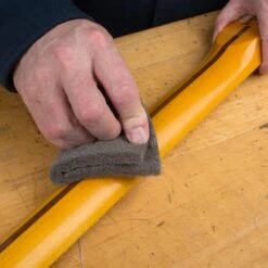 3M Scotch-Brite Pads - StewMac 6 3M Scotch-Brite Pads - StewMac -Luthier Tools Shop 7445 3 inuse neck gry 3000px